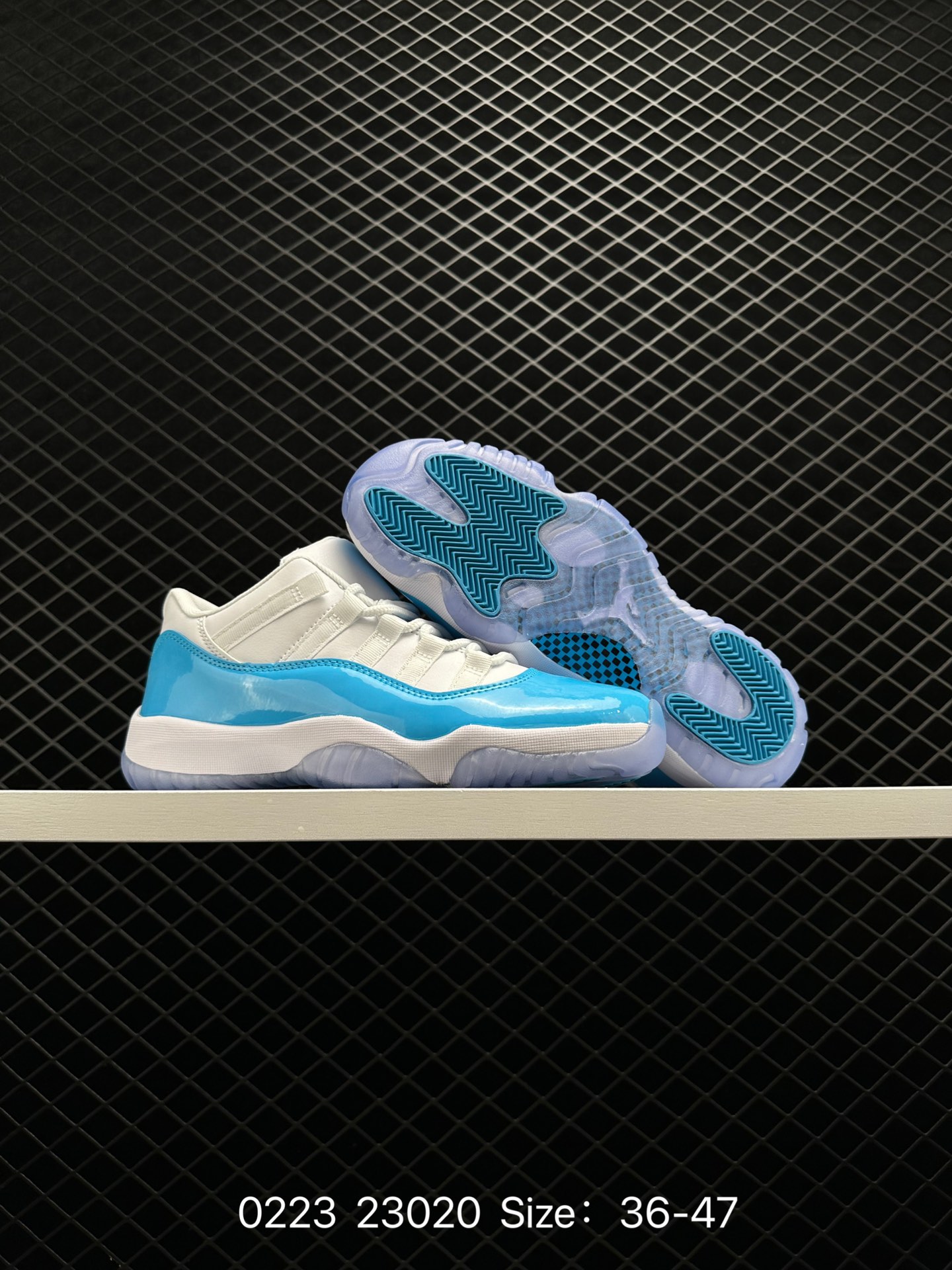 Air Jordan 11 Low “Legend Blue”